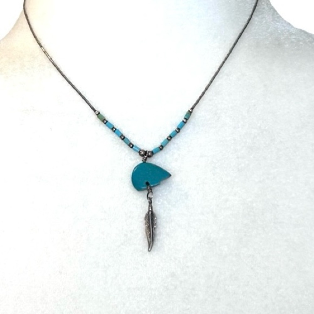 Vintage  Liquid Silver Necklace 16” Turquoise Bear Pendant Feather Sterling 925